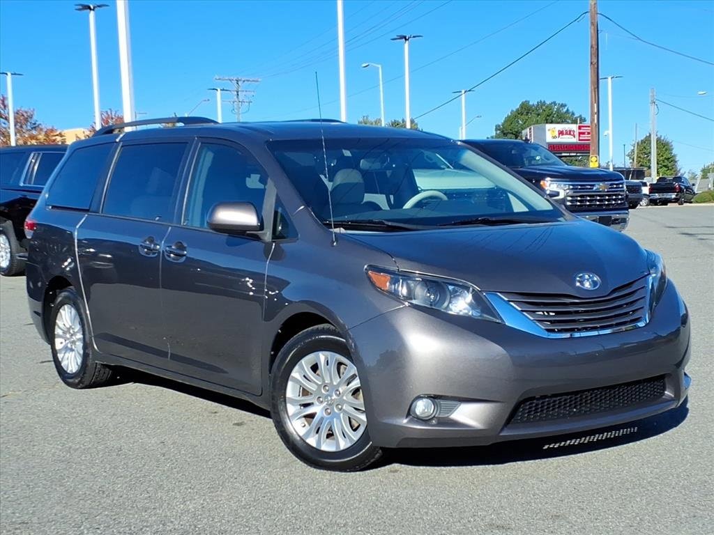 2013 Toyota Sienna