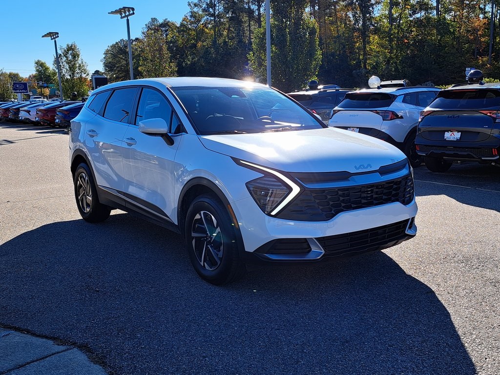 2024 Kia Sportage Hybrid LX photo 4