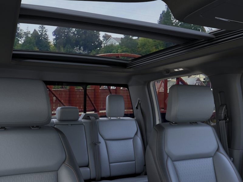 2025 Ford F-150 Lightning Lariat photo 21