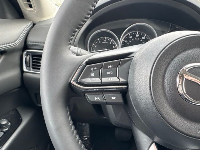 2025 Mazda CX-5 2.5 Select photo 18