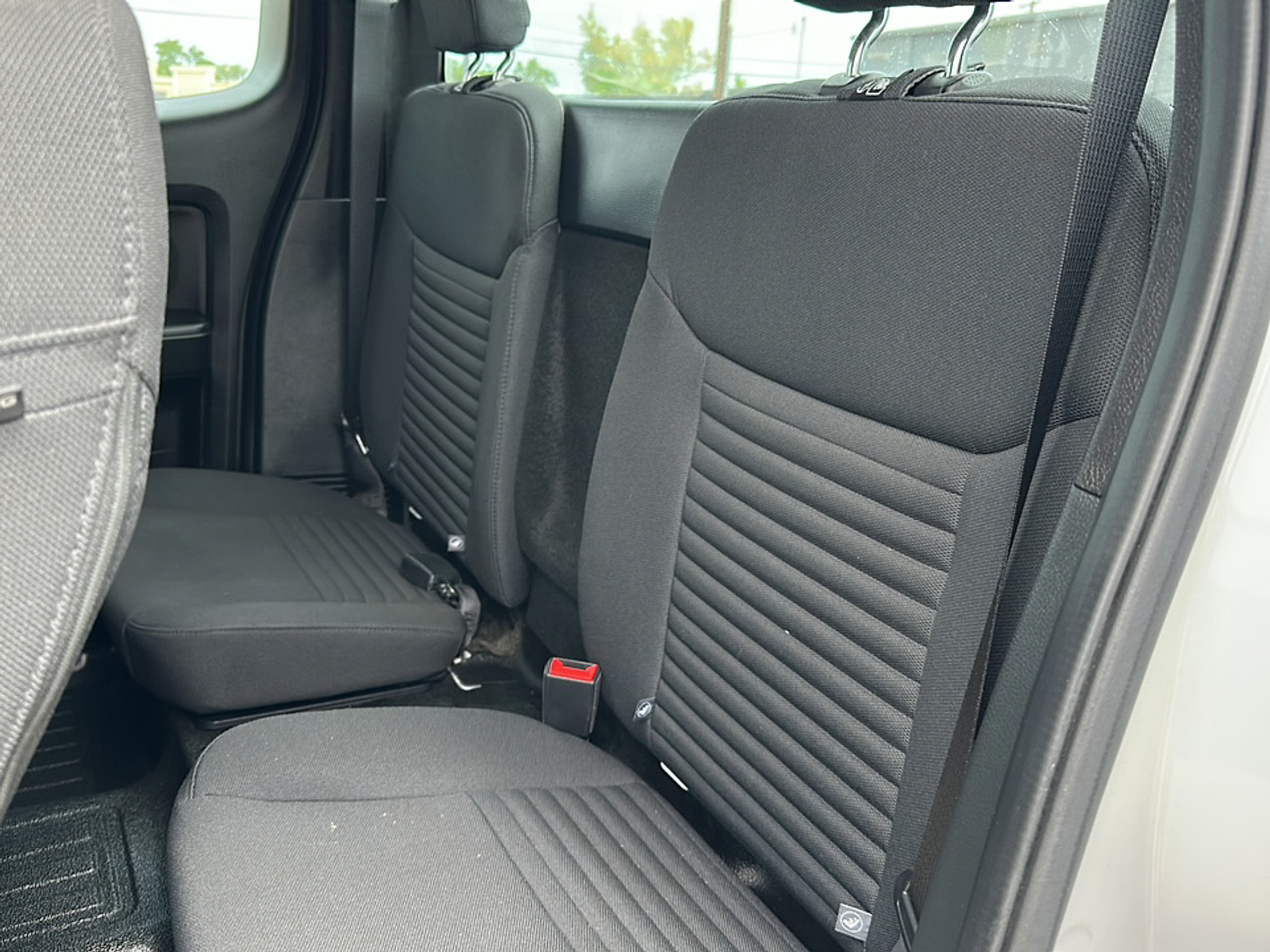 Used 2022 White Ford XL image 17