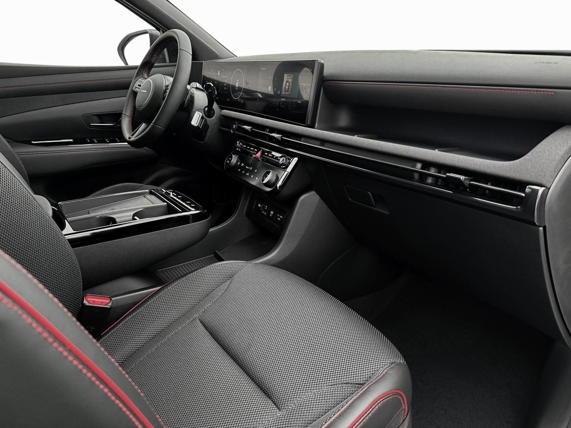 2025 Hyundai Tucson Hybrid N Line photo 14