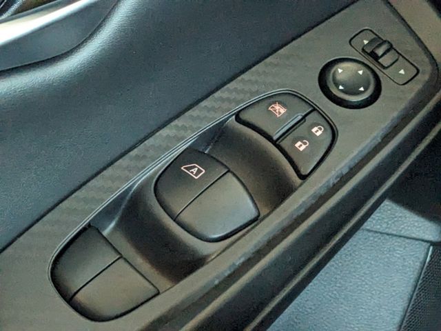 2025 Nissan Sentra SV photo 20