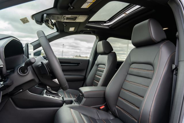 2024 Honda CR-V Hybrid Sport Touring photo 11