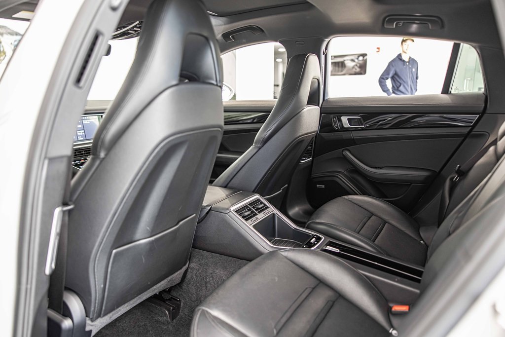 2019 PORSCHE PANAMERA - Image 35