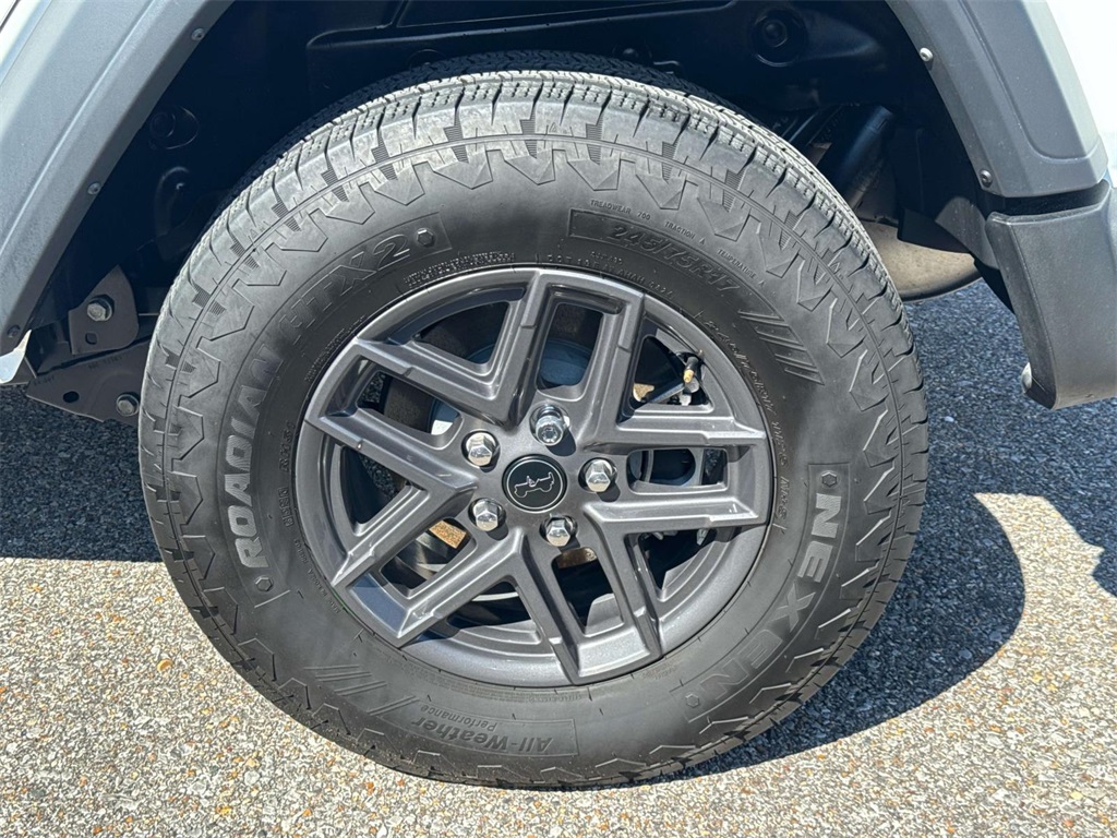2024 Jeep Wrangler Sport S photo 4