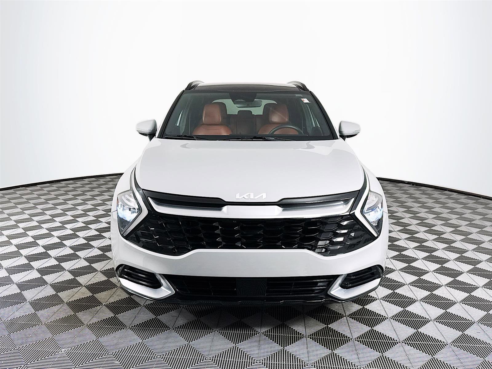 2023 Kia Sportage SX photo 2