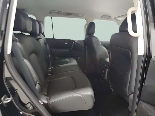 2022 Nissan Armada SV photo 9