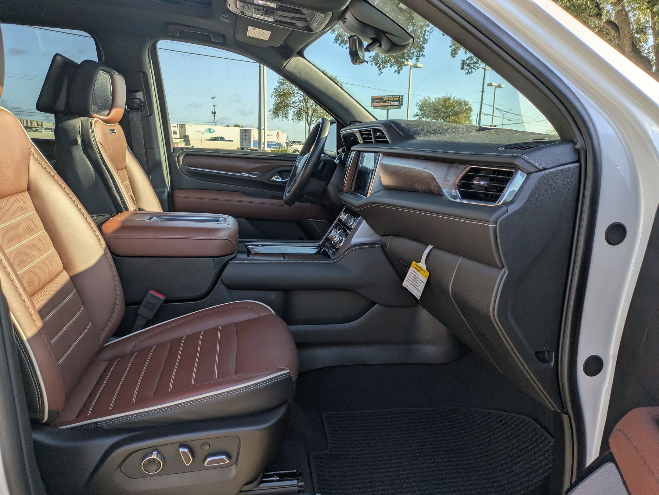 2024 Gmc Yukon XL Denali Ultimate photo 28