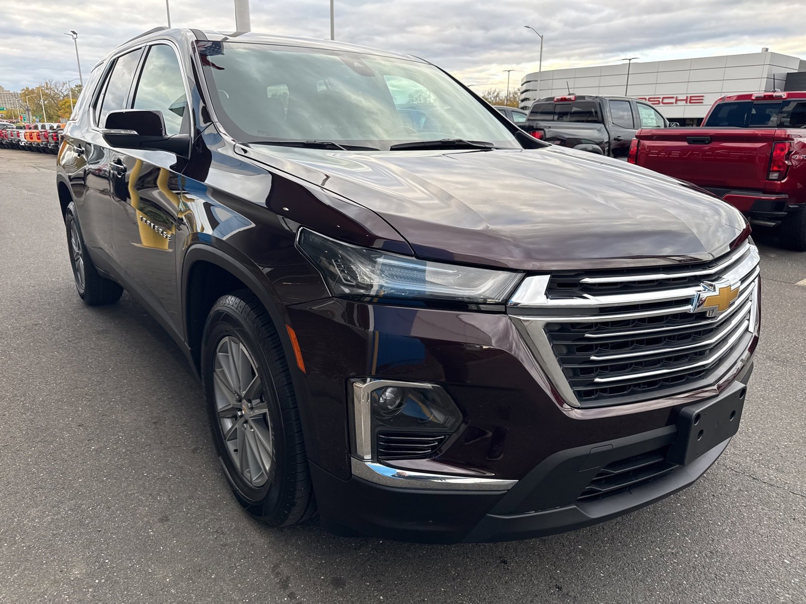 2023 Chevrolet Traverse 1LT photo 4