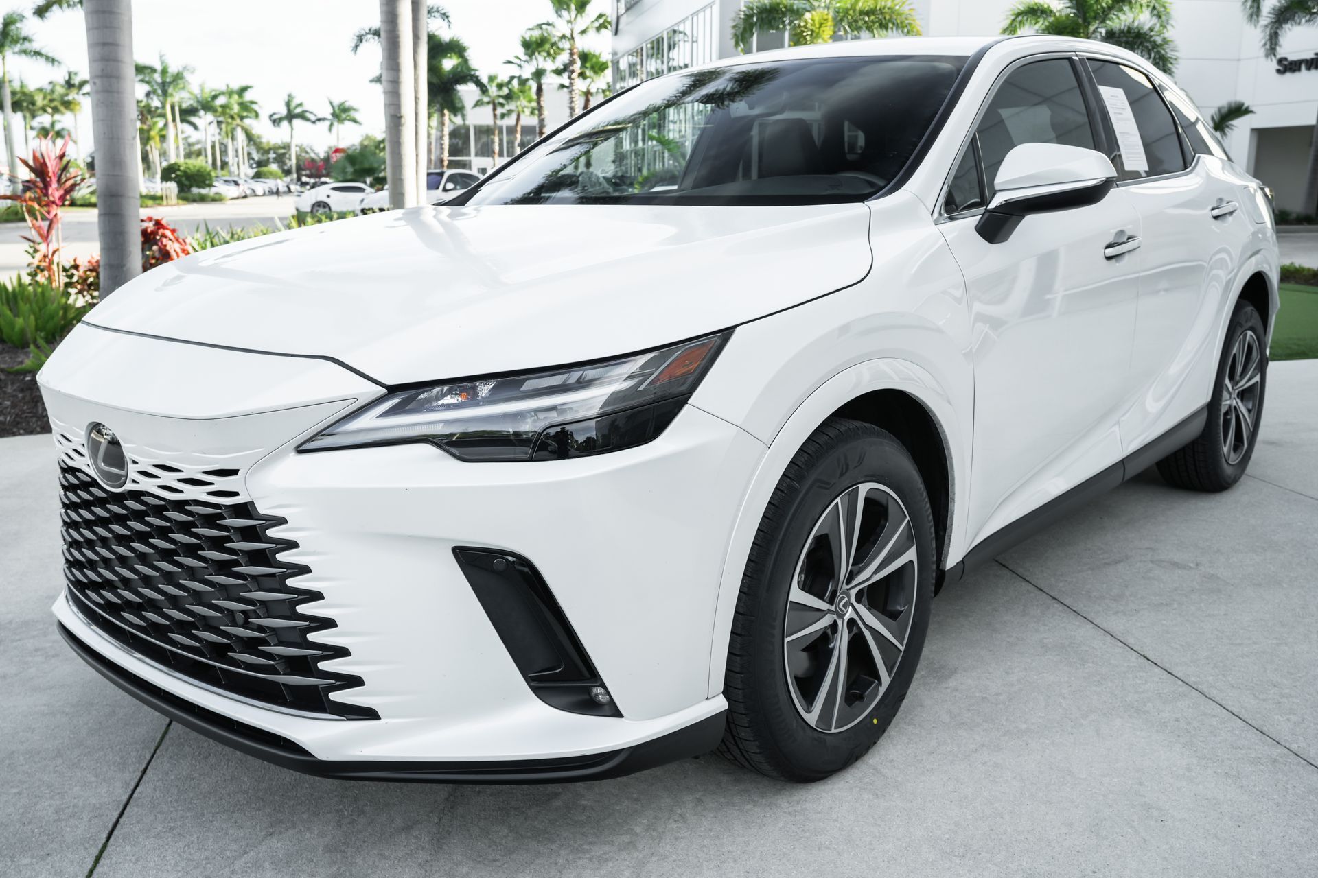 2023 Lexus RX 350 Premium photo 4