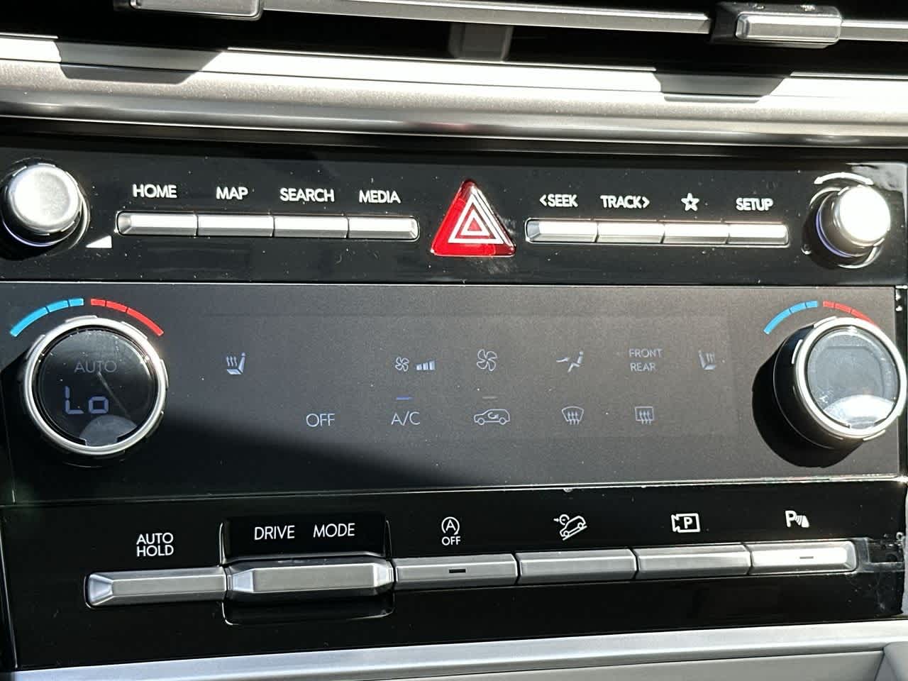 2026 Hyundai Santa Fe SEL photo 19
