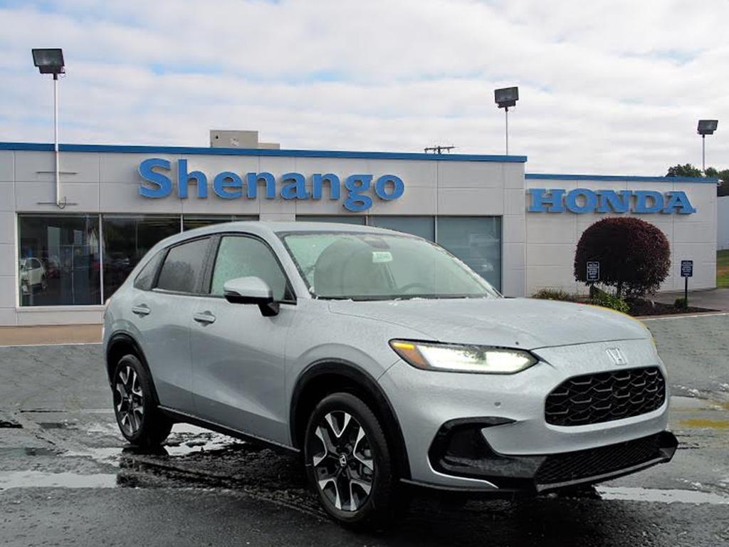 2026 Honda HR-V EX-L's photo