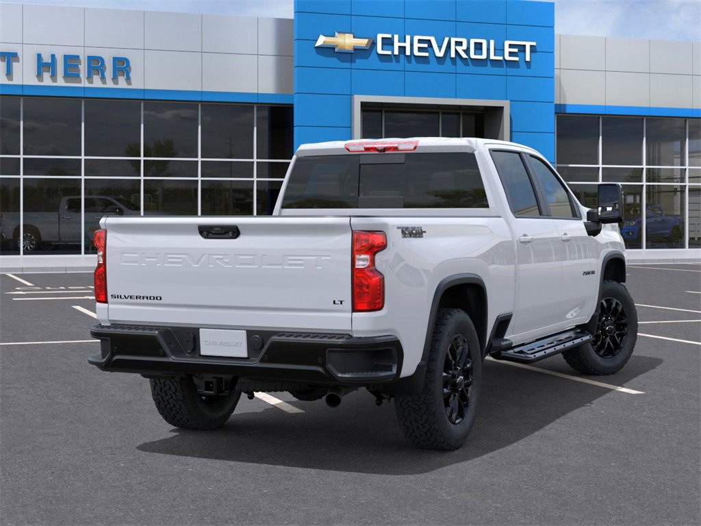 2025 Chevrolet Silverado 2500HD LT photo 4