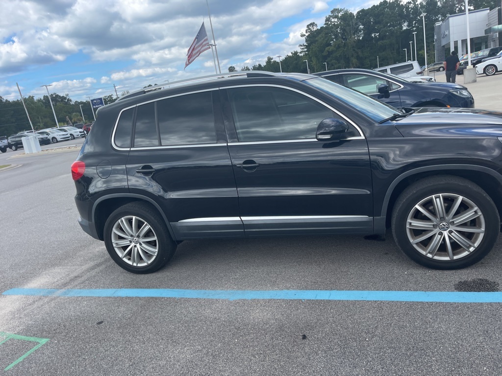 Used 2015 Volkswagen Tiguan SEL with VIN WVGAV7AX4FW537255 for sale in New Bern, NC