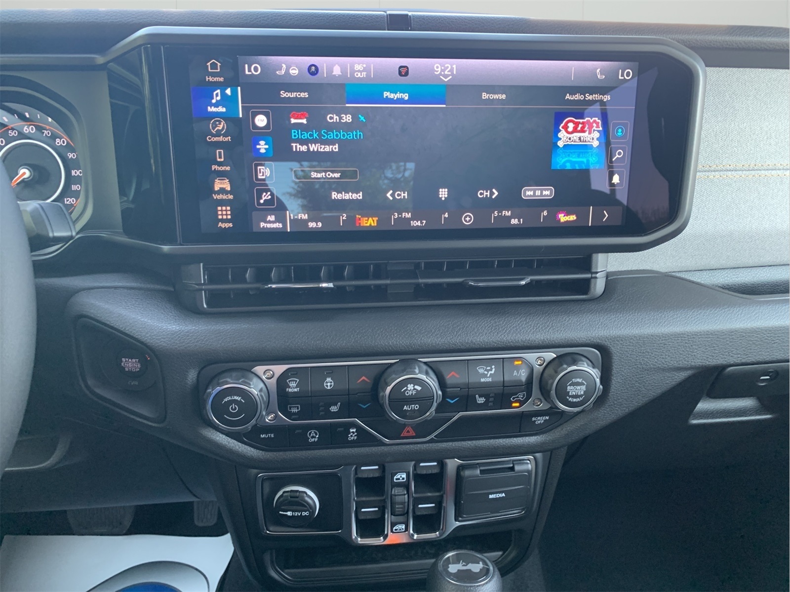 2025 Jeep Wrangler Sport S photo 19