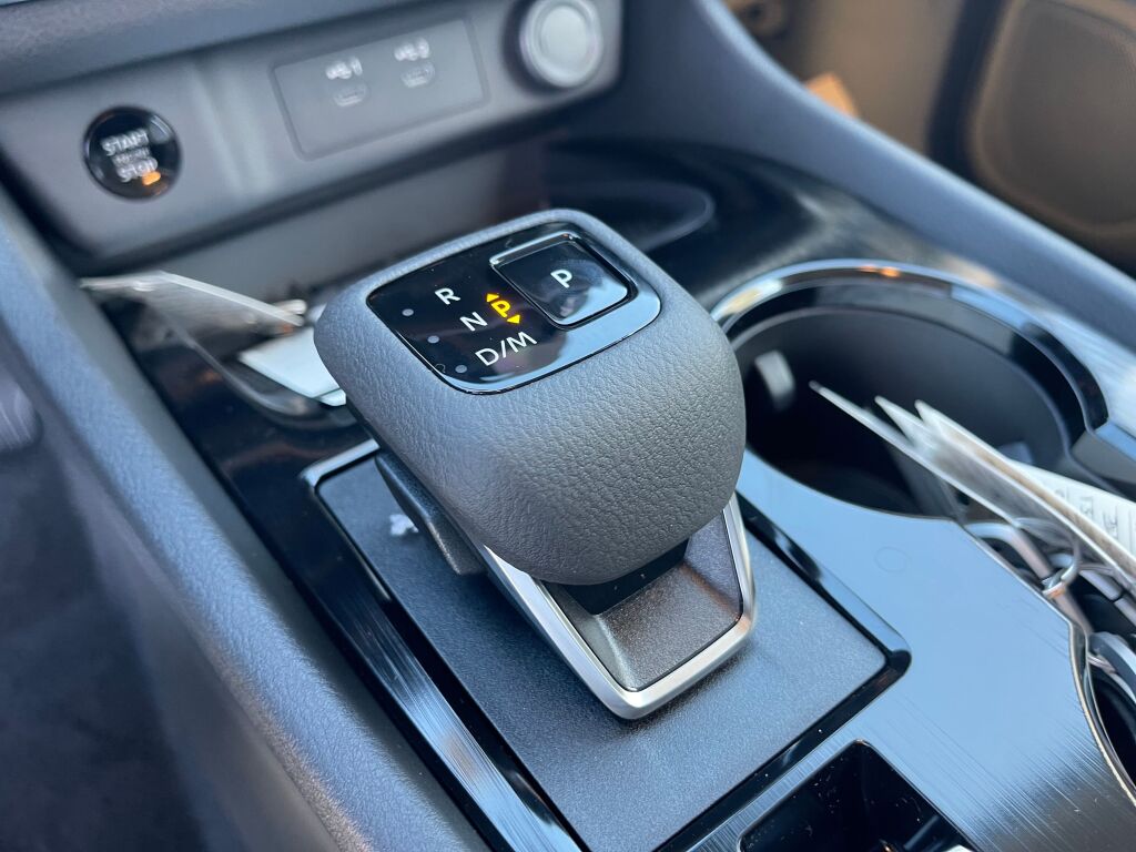 2026 Nissan Rogue SV photo 9