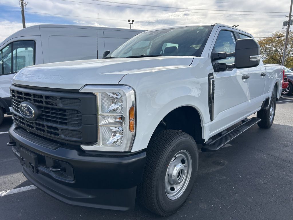 2026 Ford F-250 Super Duty XL's photo