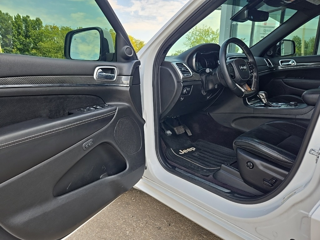 2017 Jeep Grand Cherokee SRT8 photo 26