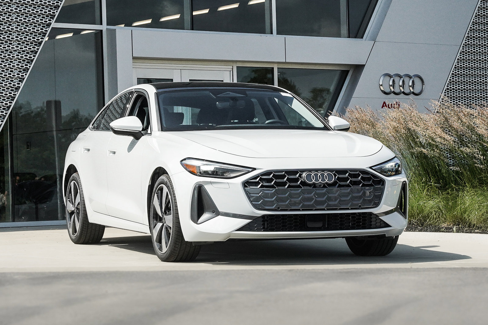 New 2025 Glacier White Metallic Audi Premium image 1