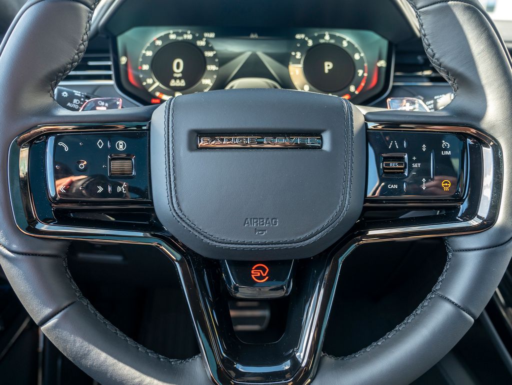 2025 Land Rover Range Rover Sport photo 14