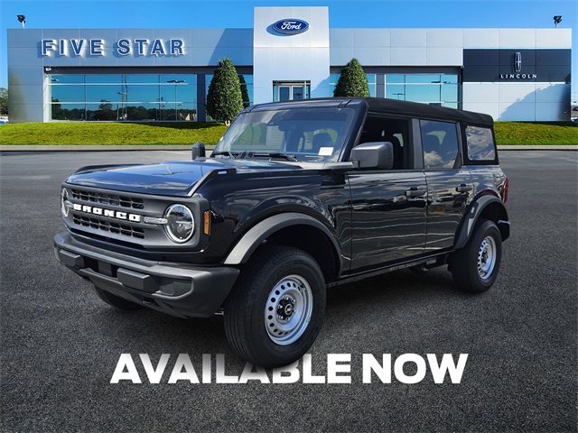 2025 Ford Bronco Base photo 3