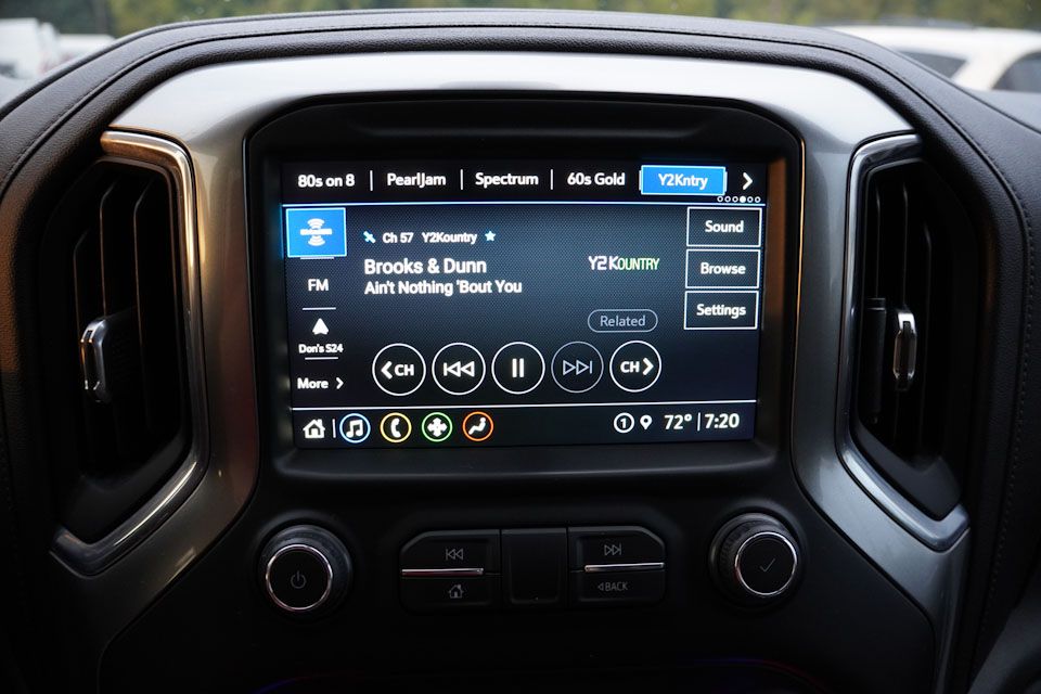 2021 Chevrolet Silverado 1500 RST Z71 photo 5
