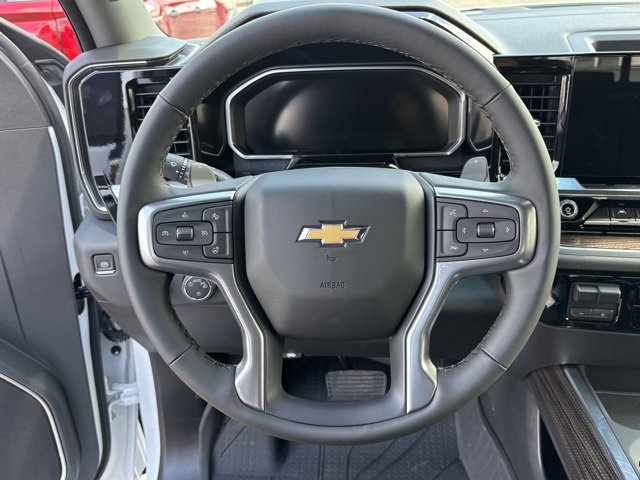 2026 Chevrolet Silverado 1500 LT photo 10