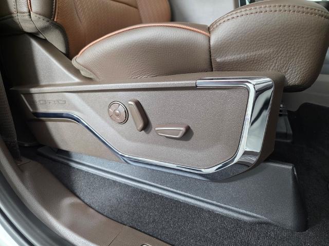 2025 Ford F-350 King Ranch photo 24