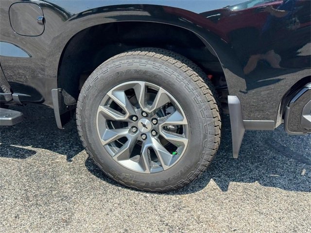 2026 Chevrolet Silverado 1500 RST photo 4