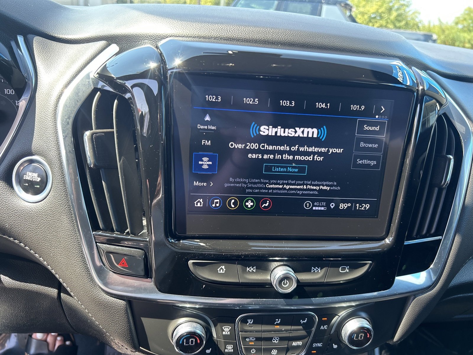 2023 Chevrolet Traverse Cloth photo 23
