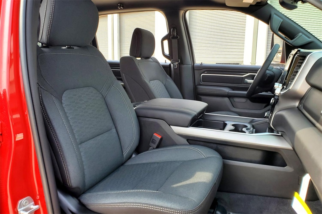 2025 Ram 1500 Big Horn Lone Star photo 13