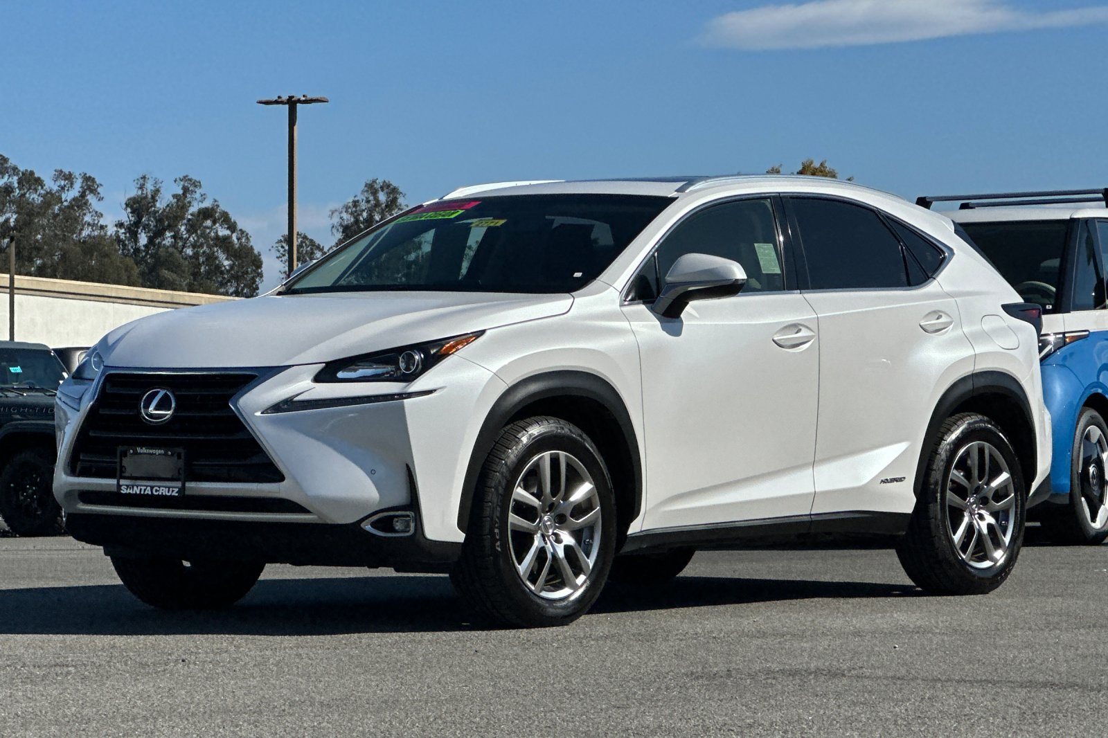2016 Lexus NX 300h Luxury photo 7