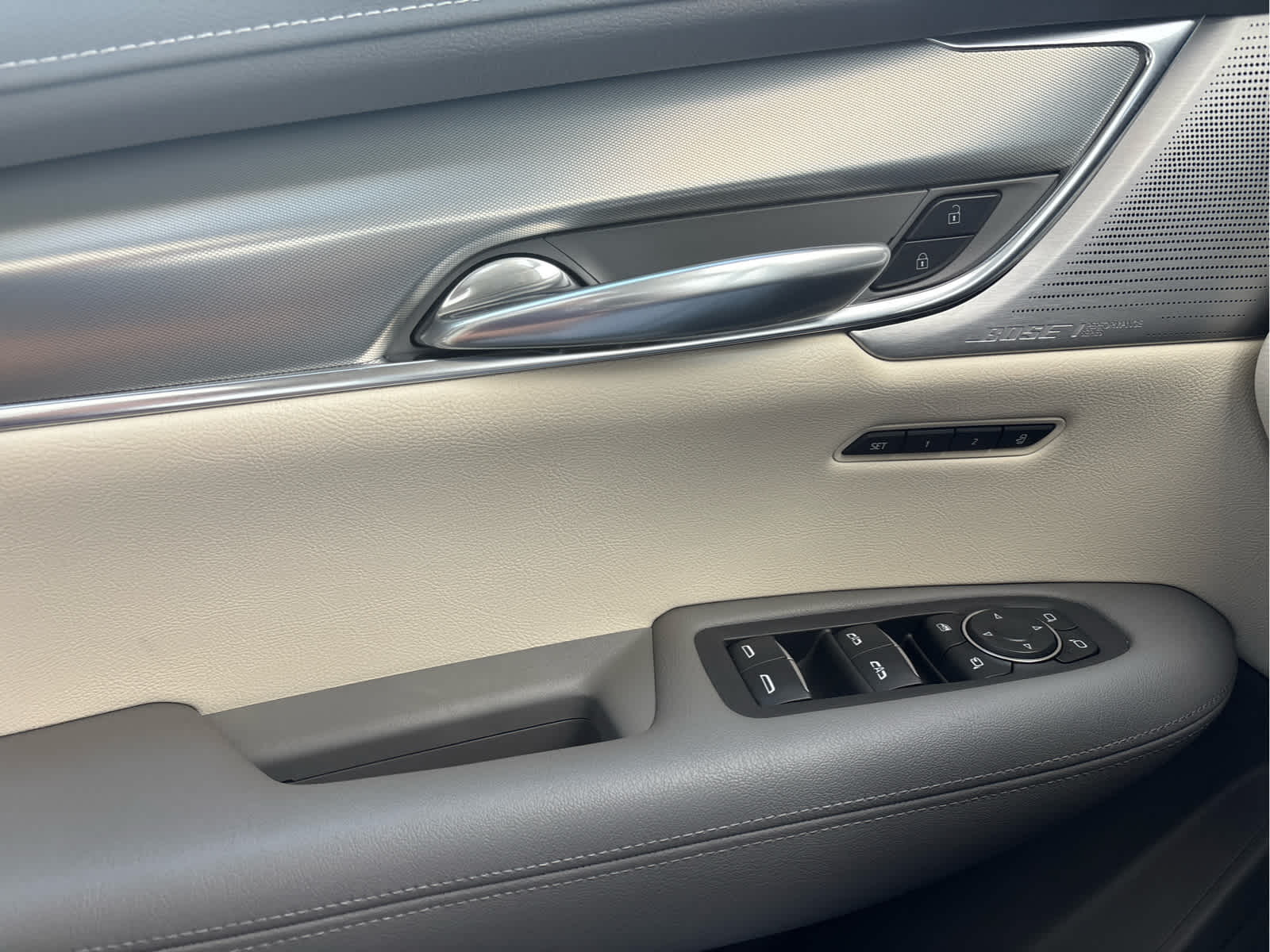 2021 Cadillac XT5 Premium Luxury photo 17