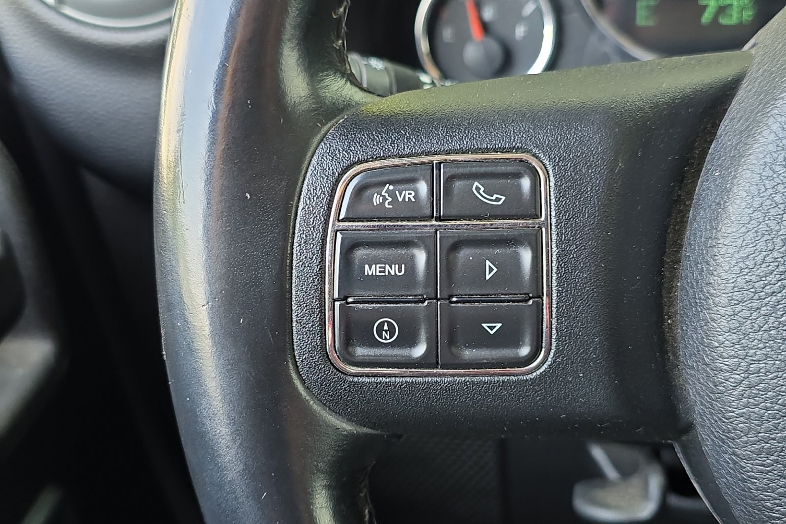 2013 Jeep Wrangler Sahara photo 24
