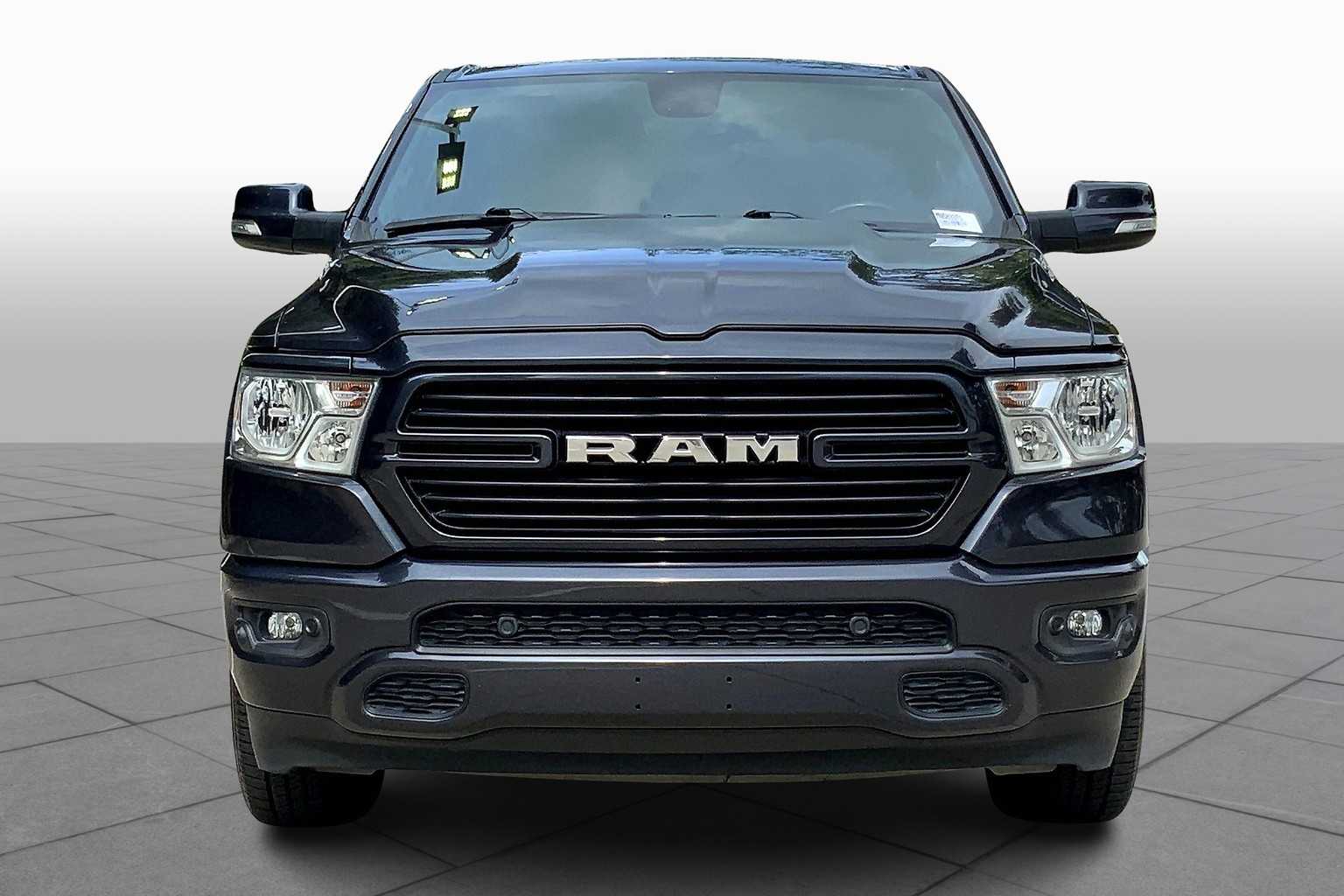 2021 Ram 1500 Big Horn photo 3