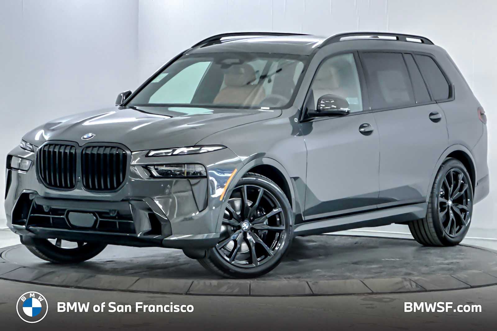 2026 BMW X7 40i's photo