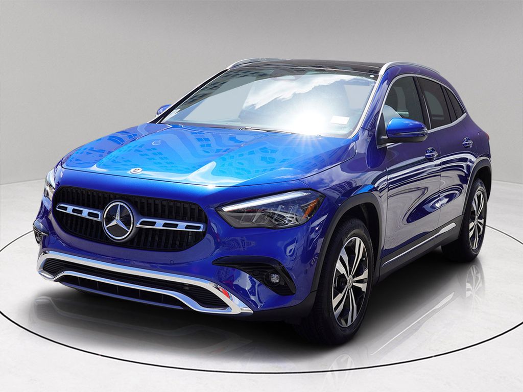 2024 Mercedes Benz GLA 250 photo 3