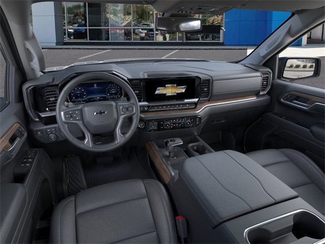 2025 Chevrolet Silverado 1500 RST photo 13