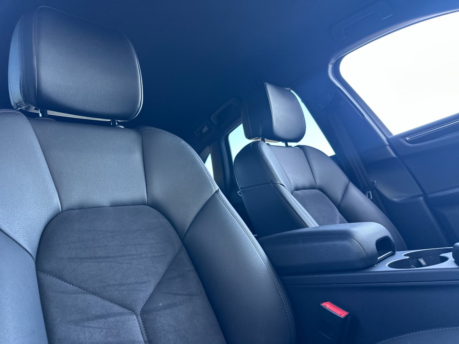 2019 Porsche Macan photo 17