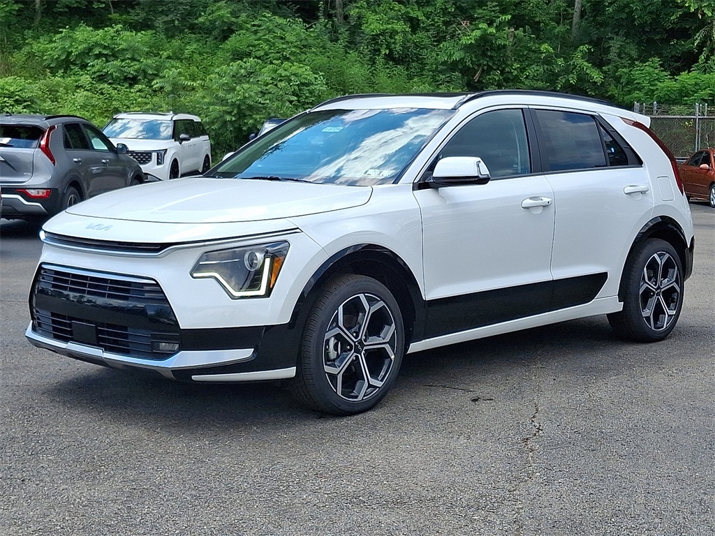 2025 Kia Niro EX Touring photo 3