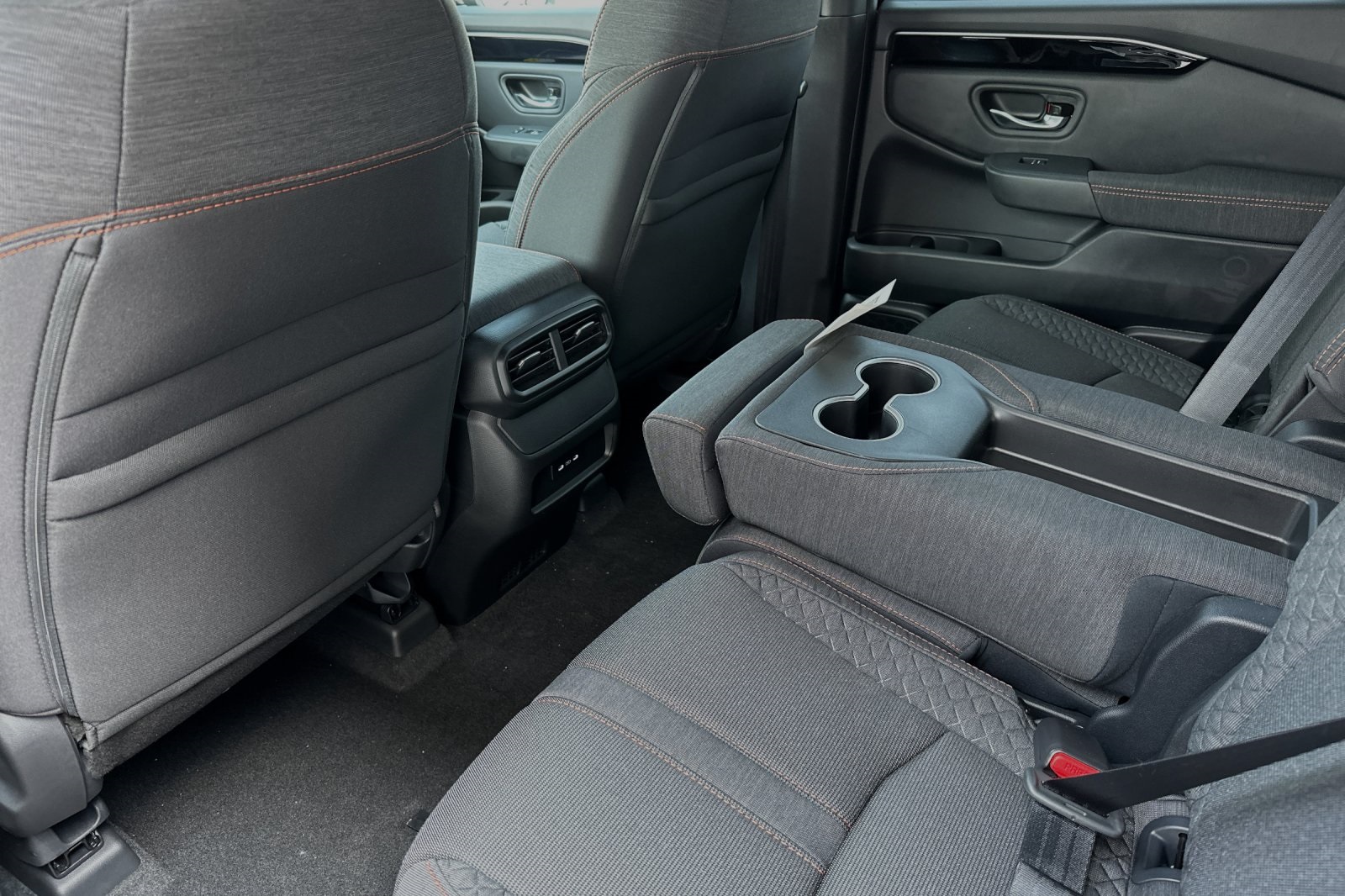 2025 Honda Pilot Sport photo 10