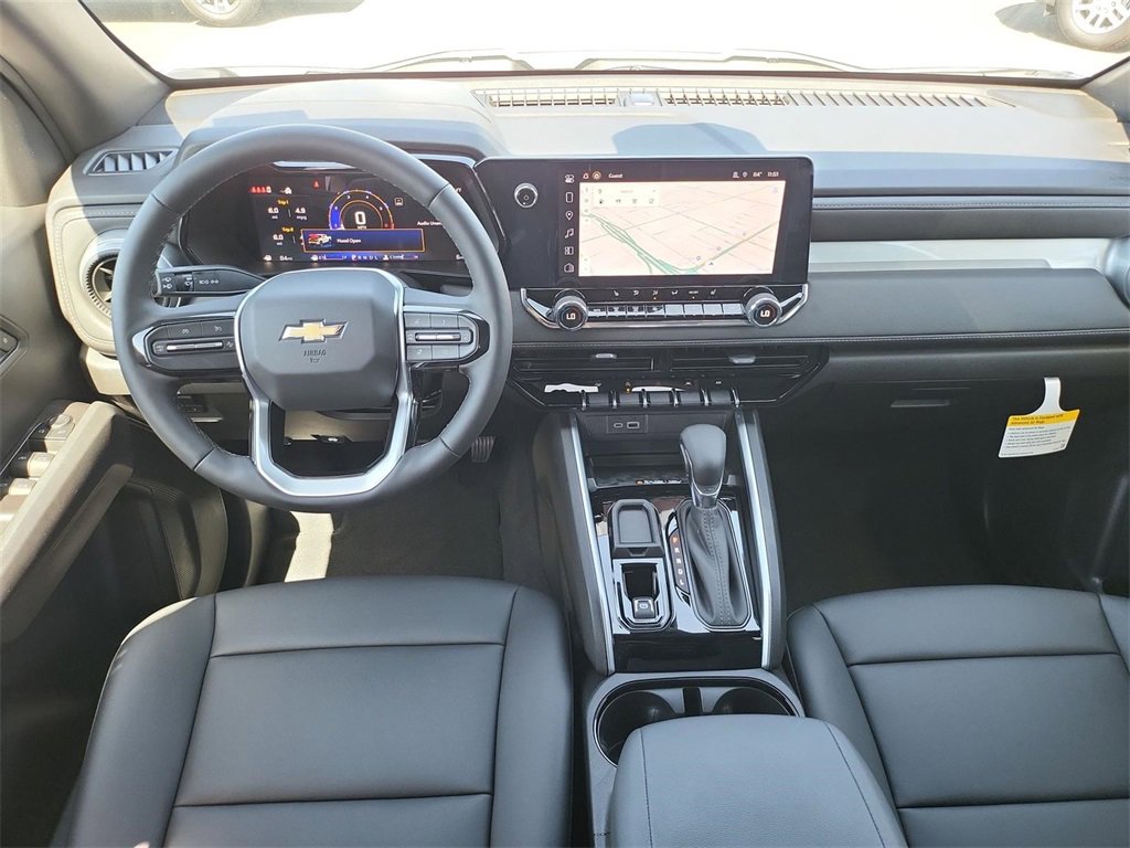 2025 Chevrolet Colorado Work Truck LT photo 10