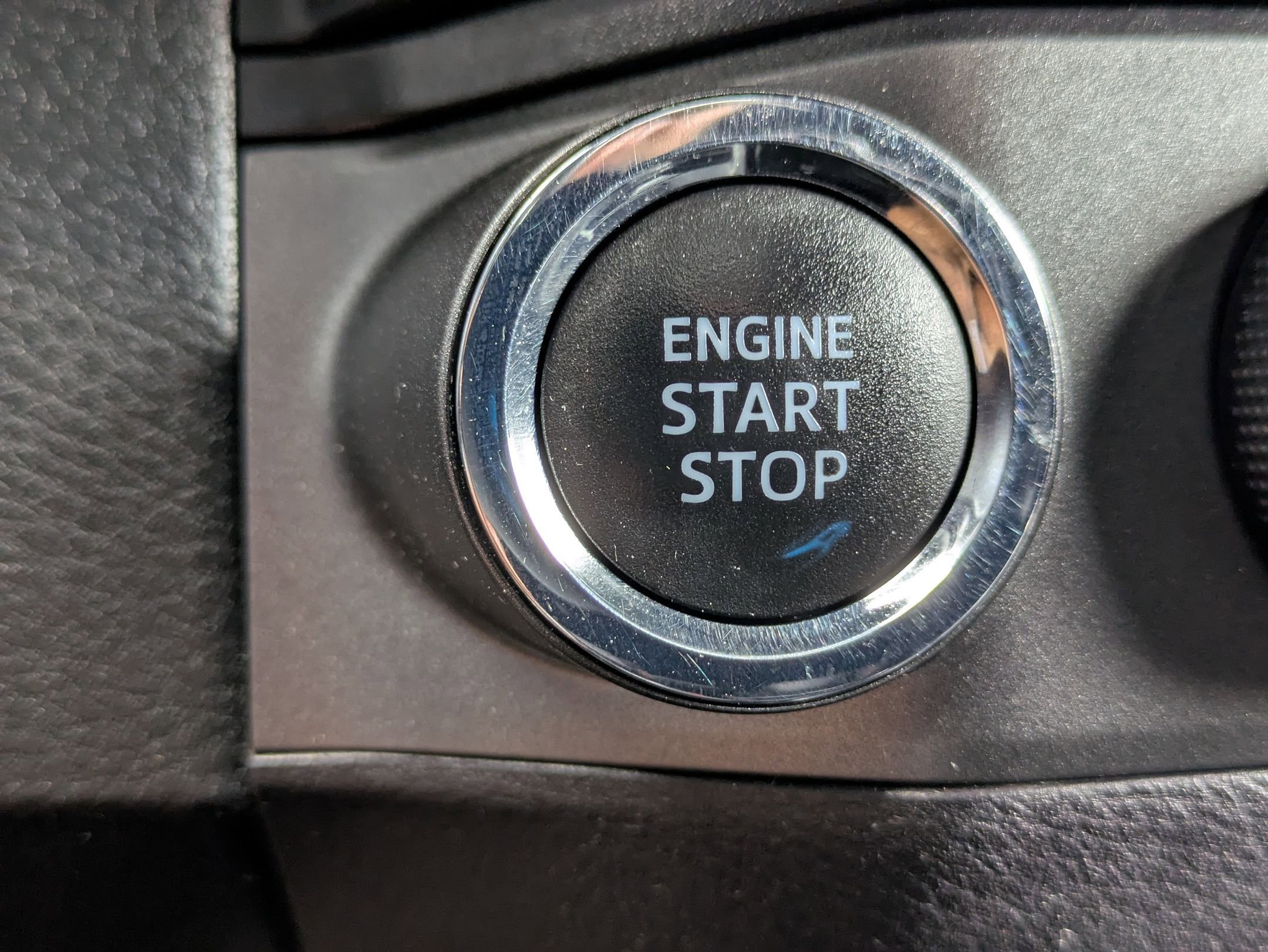 2020 Toyota Tacoma SR5 photo 22