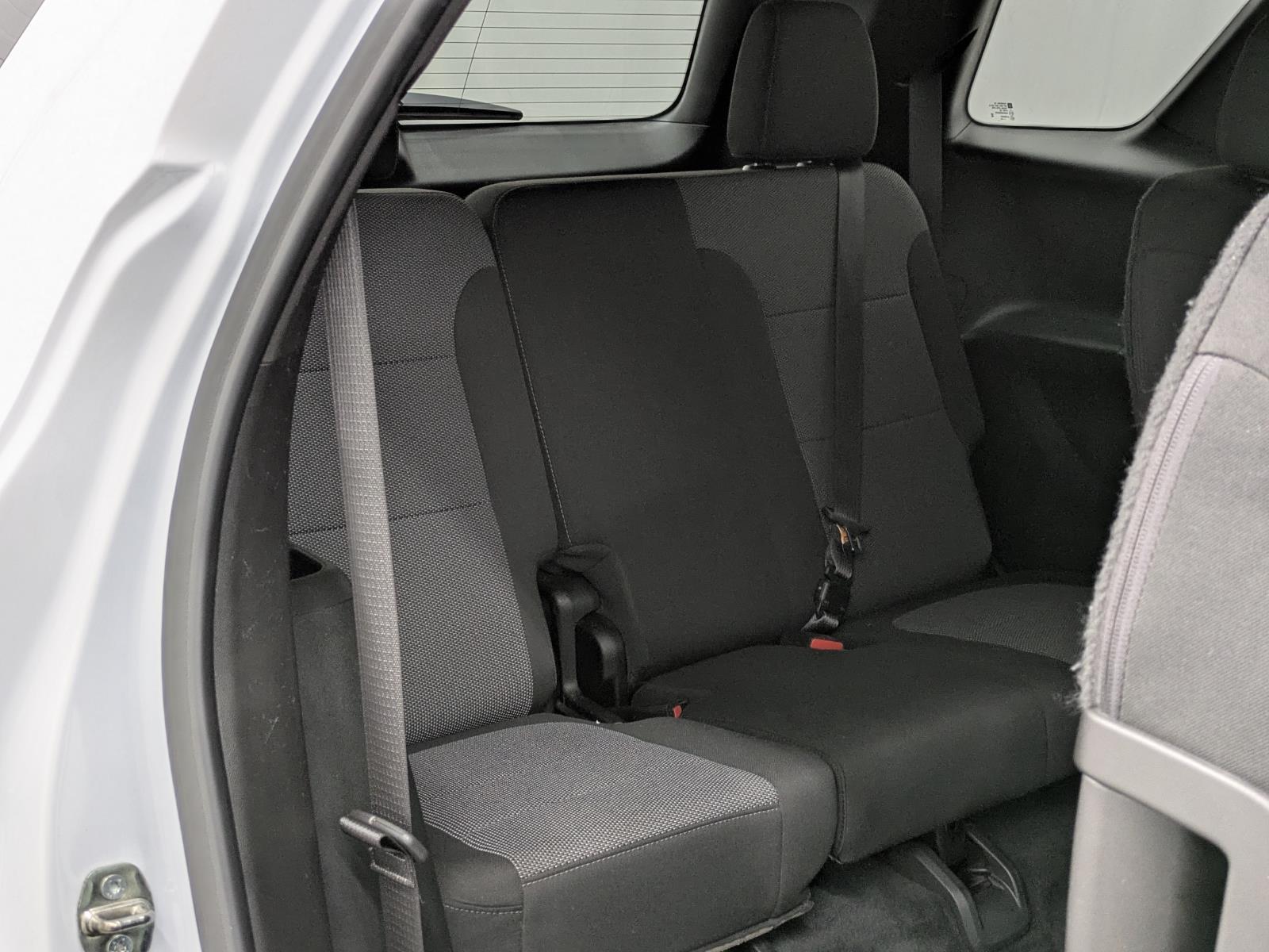 2022 Chevrolet Traverse Cloth photo 14