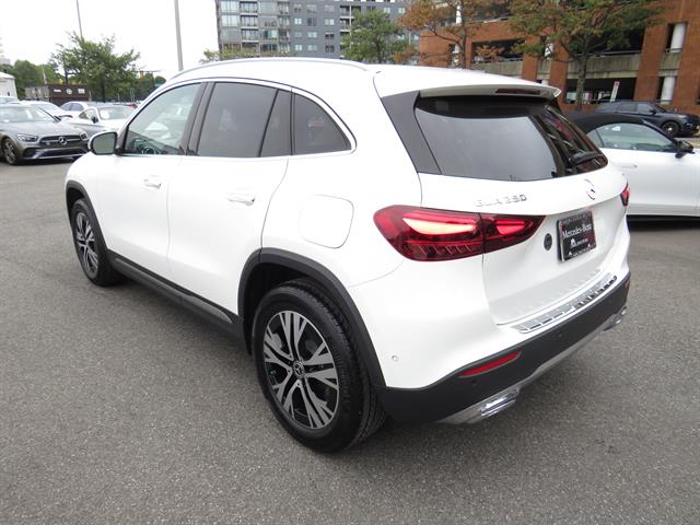 2025 Mercedes Benz GLA 250 4MATIC photo 2