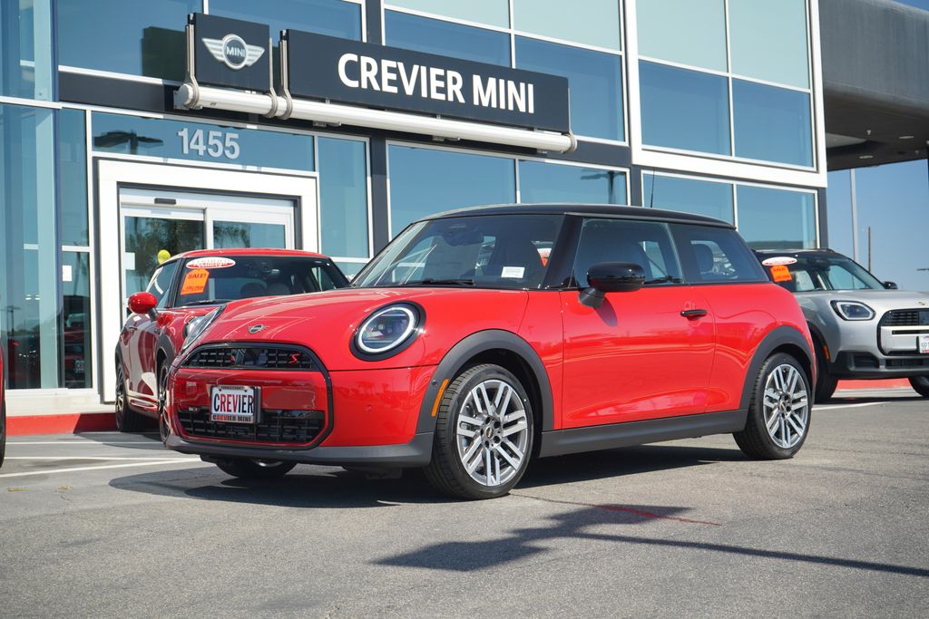 2026 MINI Hardtop 2 Door S's photo