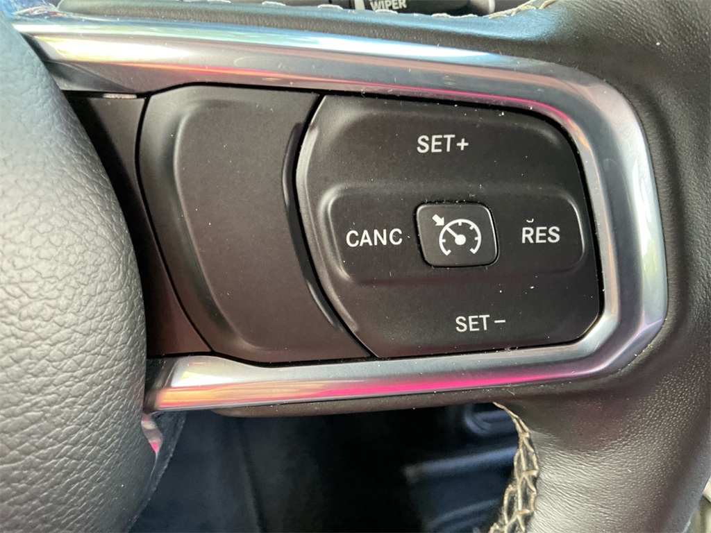 2022 Jeep Gladiator Overland photo 32