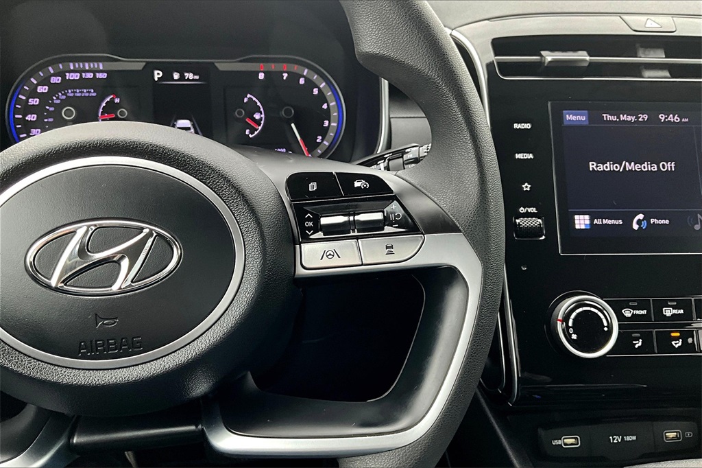2022 Hyundai Tucson SEL photo 16