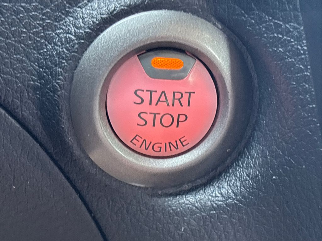 2019 Nissan Sentra SV photo 21